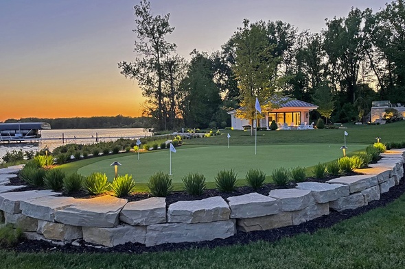 Detroit and all of Michigan backyard putting green